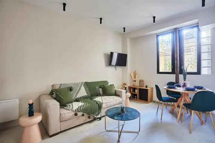 300 Suite Seb - Superb Apartment In باريس المظهر الخارجي الصورة